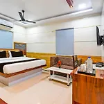 Super Hotel O Maa Bhubaneswari Hotel