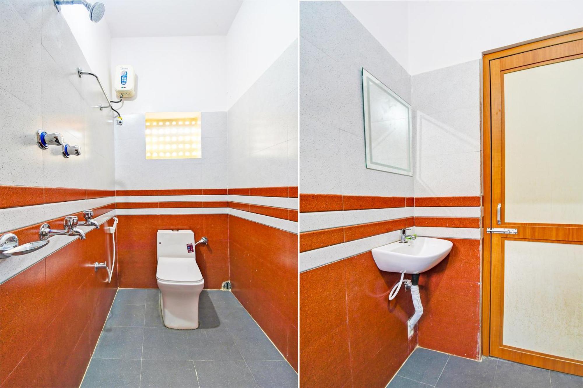 Super O Maa Bhubaneswari Hotel