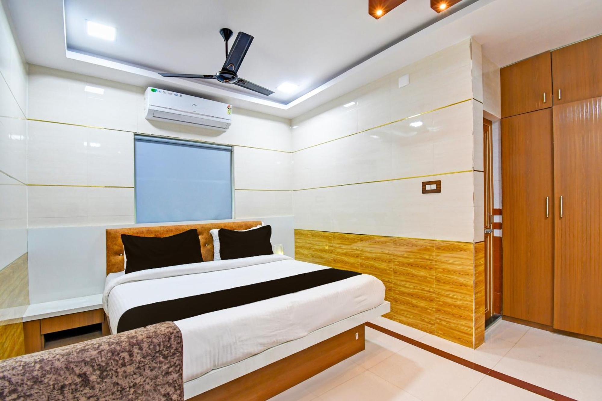 Super O Maa Bhubaneswari Hotel 4*